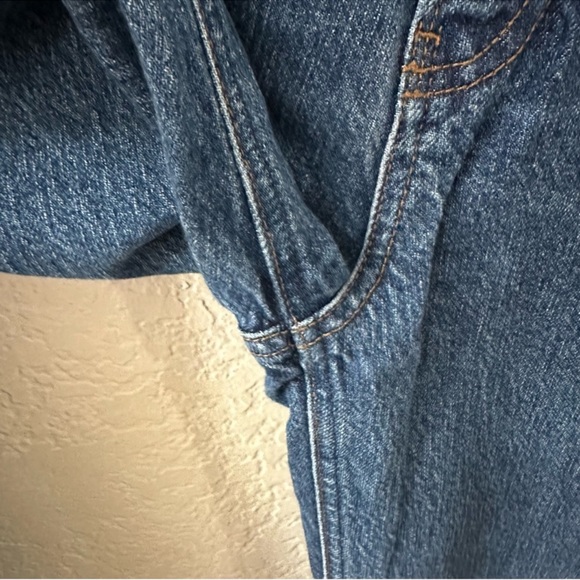 Reformation Liza High Rise Straight Jean - Huntington 25 - Picture 7 of 10